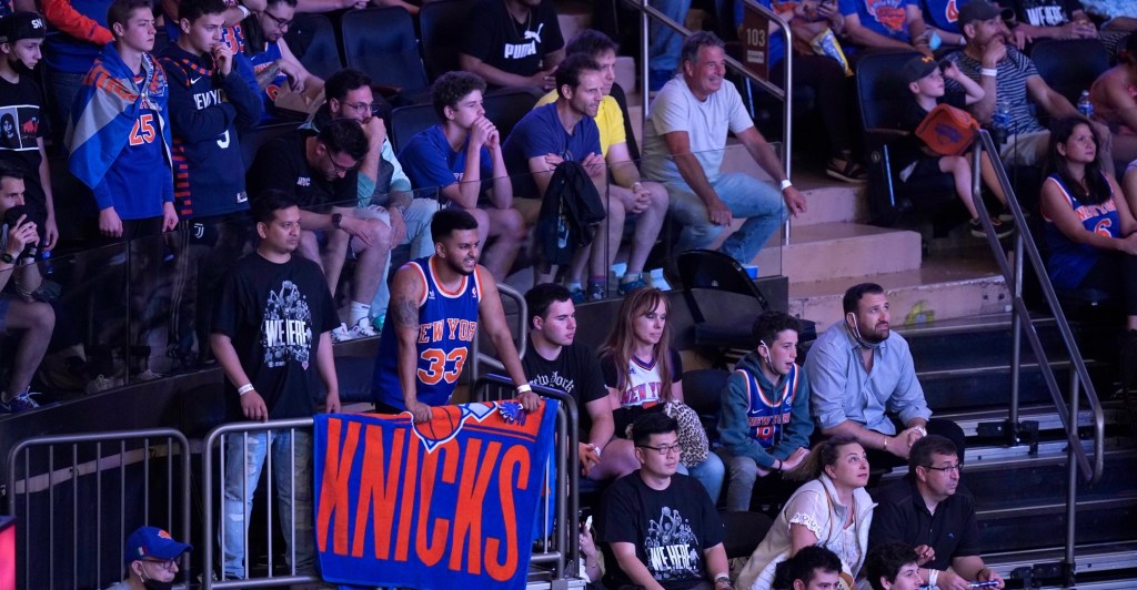 Knicks Fans Take Over Xfinity Mobile Arena in Embarrassing Night for&nbsp;Sixers