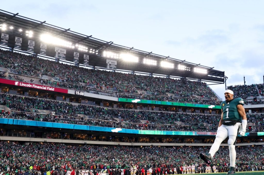 Jeffrey Lurie Addresses Eagles Stadium Future, Lincoln Financial Field Exit&nbsp;Possibility