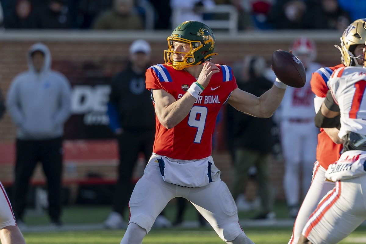 Eagles Pick Up NDSU QB Payton In Fifth Round